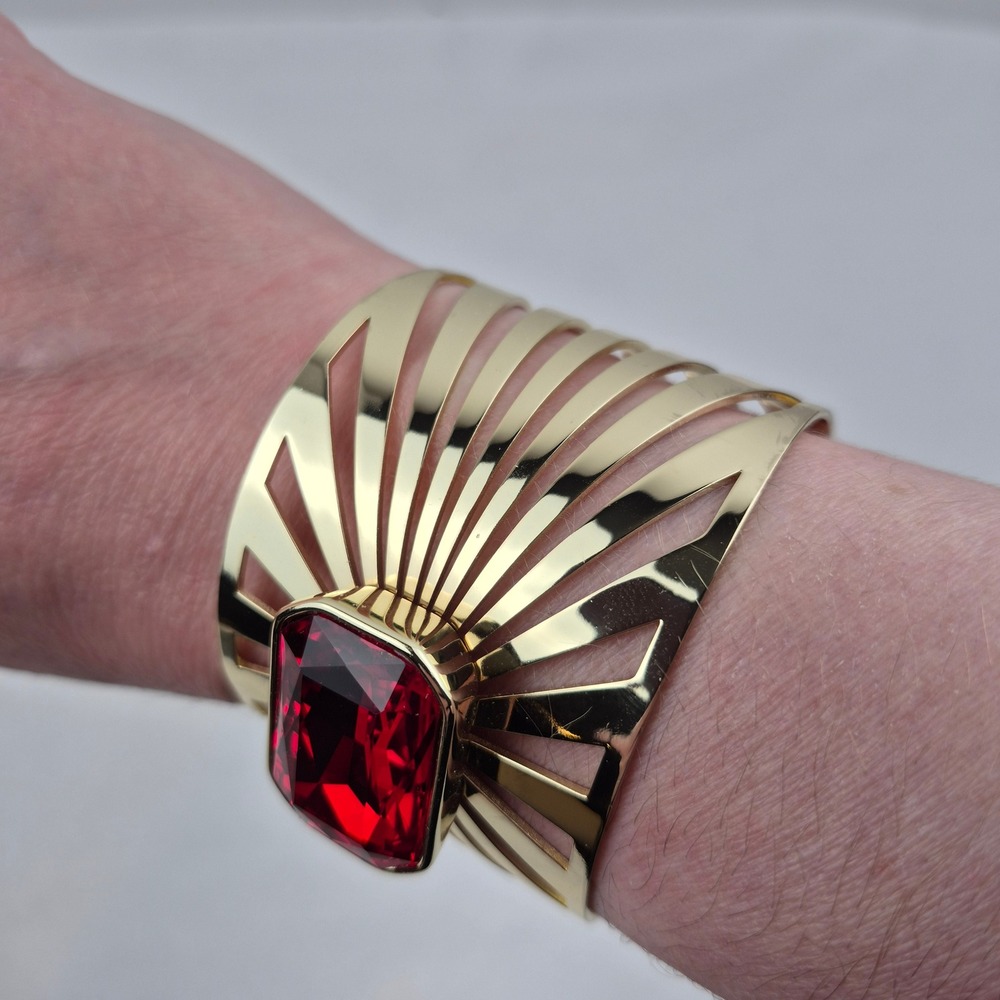 Heidi Daus Sunray Goldtone Octagonal Stone Cuff Bracelet Red Art Deco Style NWOT - Picture 4 of 9
